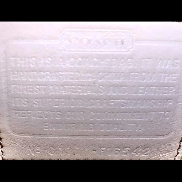 WOMENS AUTHENTIC COACH PURSE - Picture 7 of 7